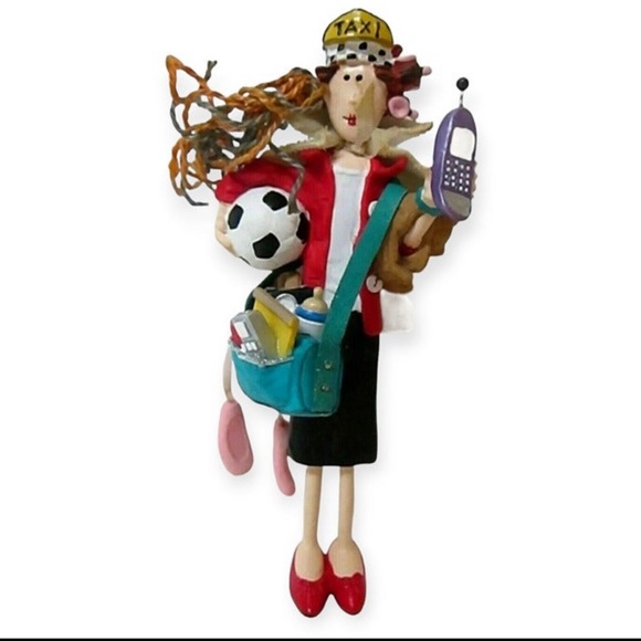 Hallmark Queen Of Multi Tasking Mom Ornament New in original package - Picture 8 of 8